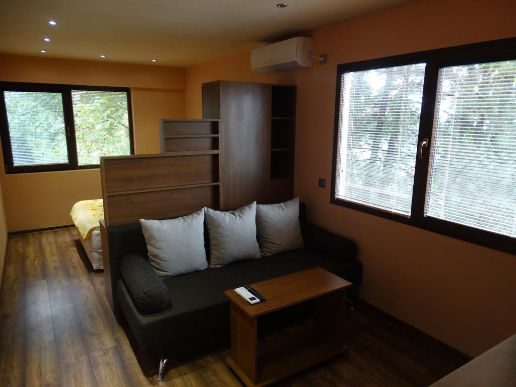 Hotel Grivitsa Pleven Buitenkant foto